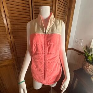 The North Face Women's Cream Vest-Large